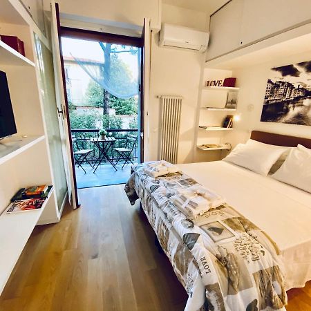 Florence Liberta Apartment With Balcony Buitenkant foto