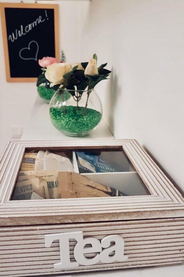 Florence Liberta Apartment With Balcony Buitenkant foto