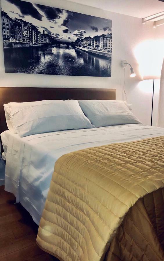 Florence Liberta Apartment With Balcony Buitenkant foto
