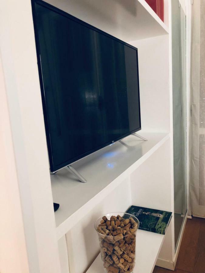 Florence Liberta Apartment With Balcony Buitenkant foto