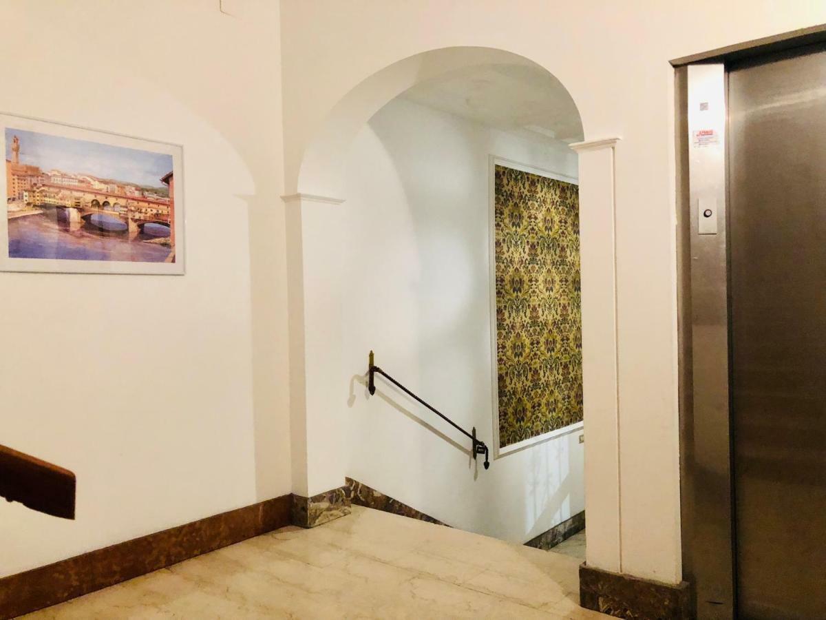 Florence Liberta Apartment With Balcony Buitenkant foto